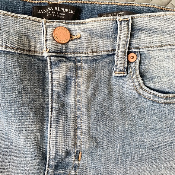 Mid-rise 3” denim shorts - Picture 7 of 7